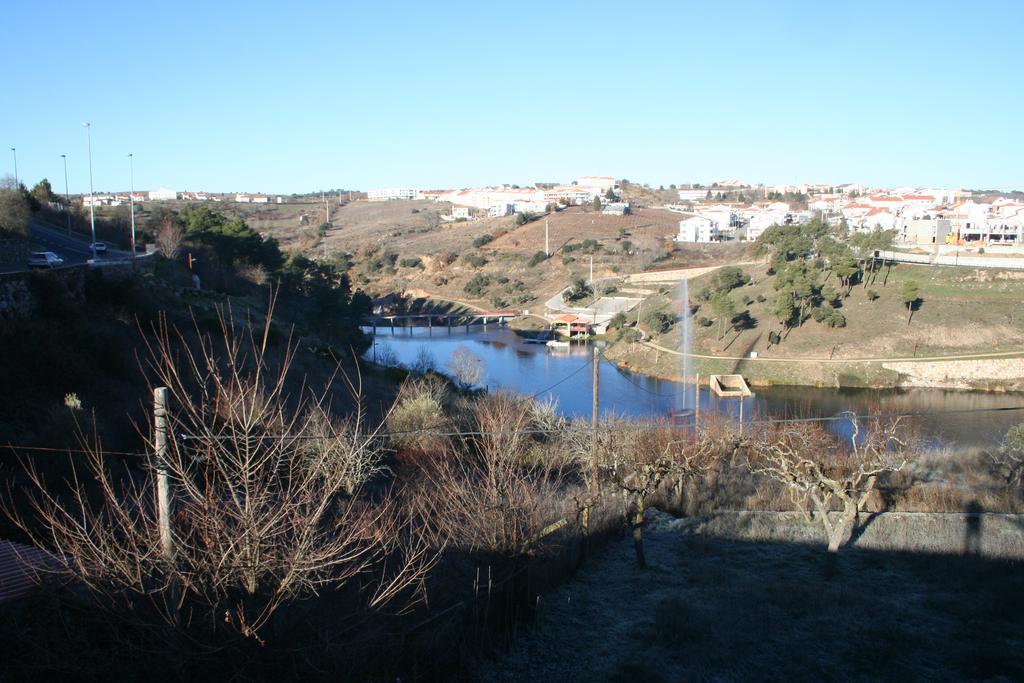 Gasthaus Quinta De La Barandica Miranda do Douro Exterior foto